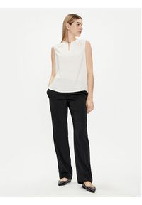 Calvin Klein Spodnie materiałowe K20K206662 Czarny Regular Fit. Kolor: czarny. Materiał: syntetyk #5