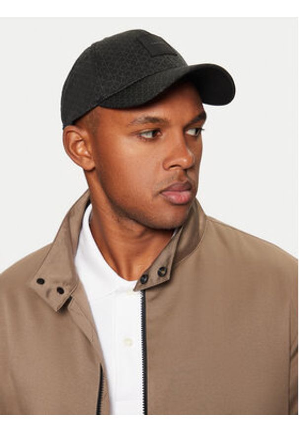 Calvin Klein Czapka z daszkiem K50K512645 Czarny. Kolor: czarny. Materiał: bawełna, materiał