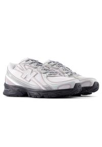 Buty unisex New Balance U7403UQ – szare. Kolor: szary. Materiał: syntetyk, materiał. Szerokość cholewki: normalna. Sezon: lato. Sport: turystyka piesza #5