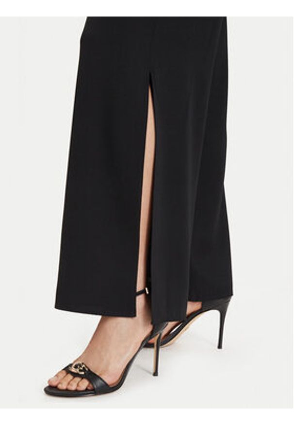 ACCESS FASHION Kombinezon 63-5501-183 Czarny Regular Fit. Kolor: czarny. Materiał: syntetyk