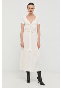 Guess sukienka kolor biały midi rozkloszowana. Kolor: beżowy. Materiał: tkanina, włókno, dzianina, materiał. Długość rękawa: krótki rękaw. Typ sukienki: rozkloszowane, plisowane. Długość: midi #5