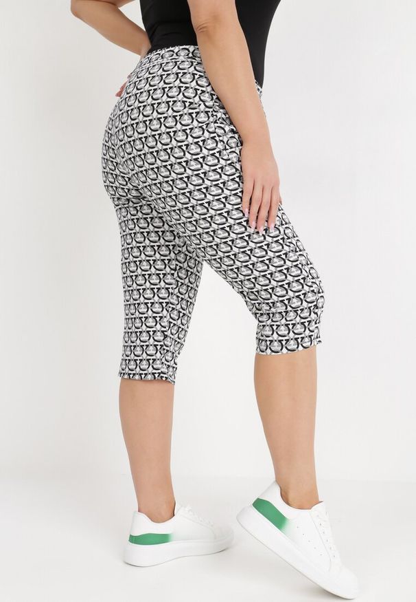 Born2be - Białe Szorty Euphione. Kolekcja: plus size. Kolor: biały. Materiał: bawełna. Wzór: nadruk, aplikacja