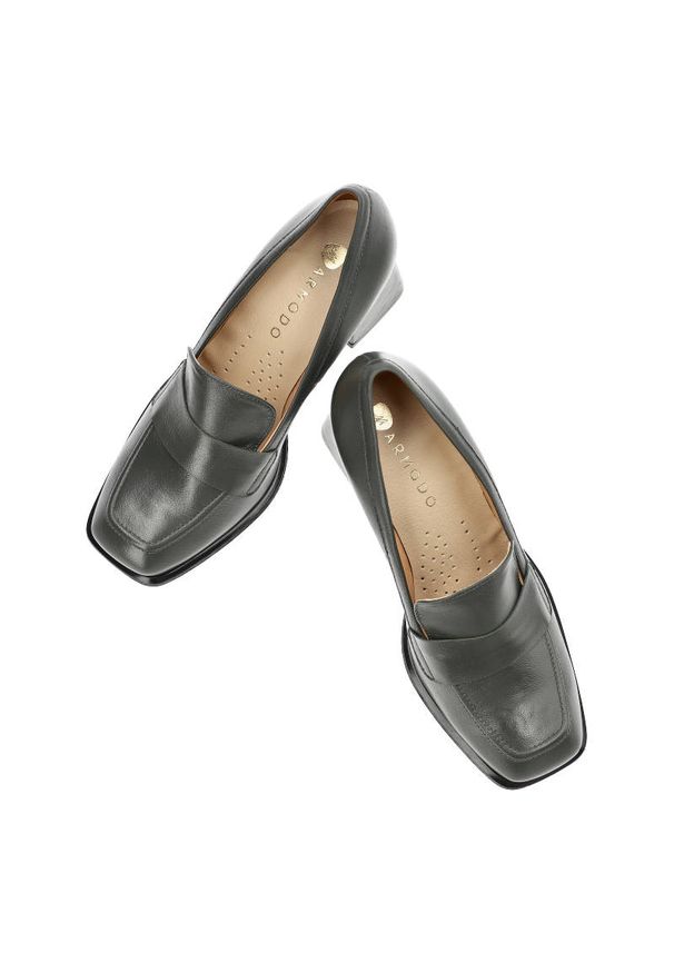 Szare Półbuty Armodo Damskie Eleganckie Buty. Okazja: na spotkanie biznesowe. Zapięcie: bez zapięcia. Kolor: szary. Materiał: skóra. Szerokość cholewki: normalna. Obcas: na obcasie. Styl: elegancki. Wysokość obcasa: średni