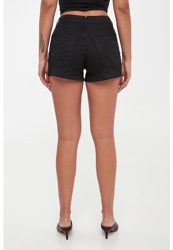 Liu Jo - Szorty jeansowe damskie LIU JO. Materiał: jeans