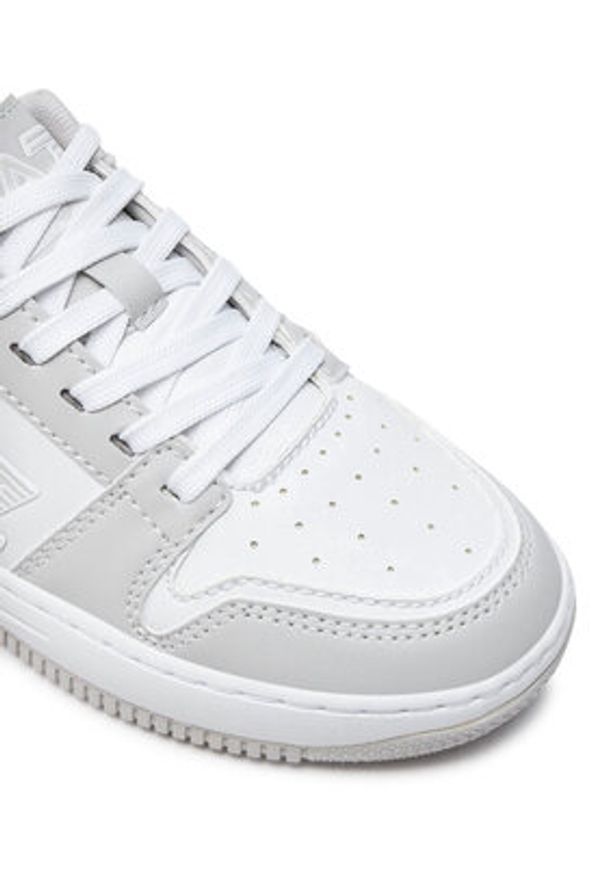 EA7 Emporio Armani Sneakersy X8X189 XK404 T997 Biały. Kolor: biały. Materiał: skóra