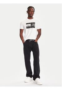 Tommy Jeans T-Shirt DM0DM22464 Biały Regular Fit. Kolor: biały. Materiał: bawełna #5