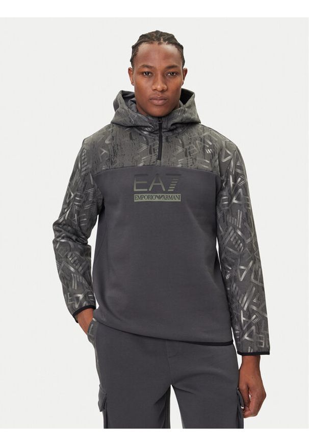 EA7 Emporio Armani Bluza 7M001131 AF16549 U8117 Szary Regular Fit. Kolor: szary. Materiał: bawełna