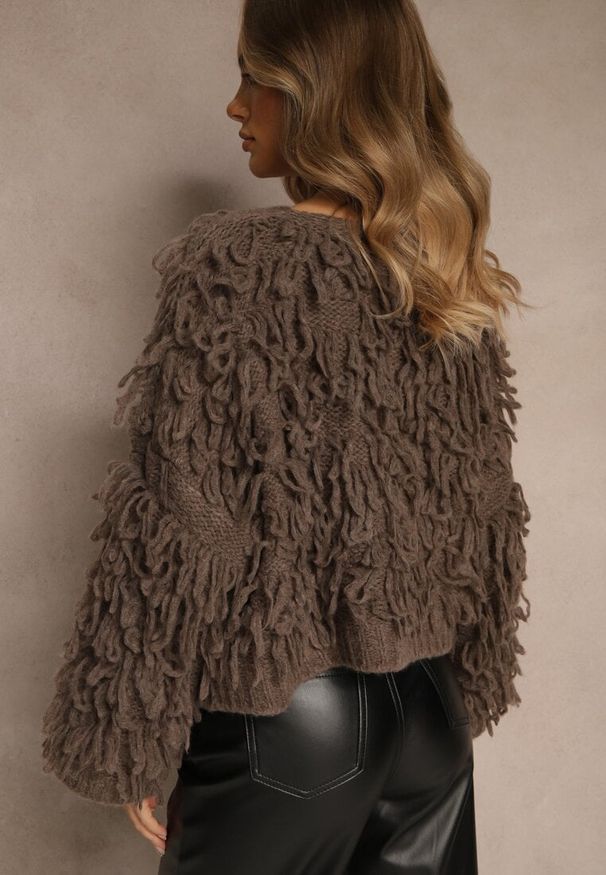 Renee - Jasnobrązowy Kardigan z Wiązaniem i Frędzlami z Domieszką Wełny i Wiskozy Tiseana. Okazja: na co dzień. Typ kołnierza: dekolt w serek. Kolor: brązowy. Materiał: wełna, wiskoza. Styl: casual