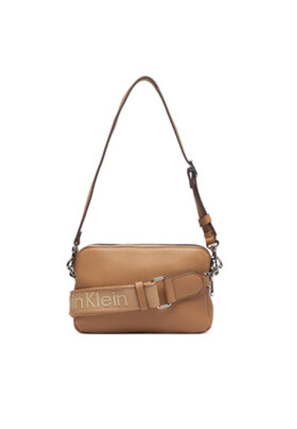 Calvin Klein Torebka Webbing 2X Strap Camera Bag LV04F3656G Beżowy. Kolor: beżowy. Materiał: skórzane