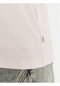 Guess Jeans T-Shirt W4YI10 J1314 Różowy Regular Fit. Kolor: różowy. Materiał: bawełna #3