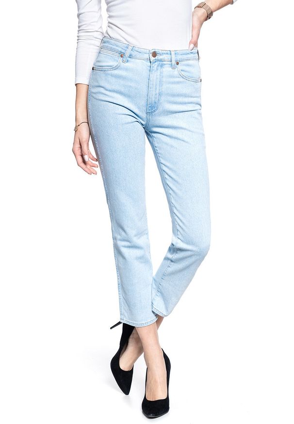 Wrangler - SPODNIE DAMSKIE WRANGLER RETRO STRAIGHT BALLAD BLUE W22AJHXA3 112127790. Styl: retro