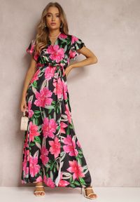 Renee - Czarno-Różowa Sukienka Lecerf. Kolor: czarny. Materiał: materiał. Wzór: kwiaty. Sezon: lato. Typ sukienki: kopertowe. Styl: elegancki. Długość: maxi #3