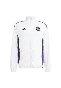 Adidas - Kurtka dresowa Prematch Manchester United 2025/26. Kolor: biały. Materiał: dresówka. Sport: piłka nożna #1