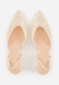 Born2be - Beżowe Szpilki Siateczkowe w Szpic Ozdobione Koralikami Yseroris. Okazja: na co dzień, na spotkanie biznesowe. Kolor: beżowy. Materiał: jeans. Wzór: aplikacja. Obcas: na szpilce. Styl: klasyczny, casual, biznesowy #2