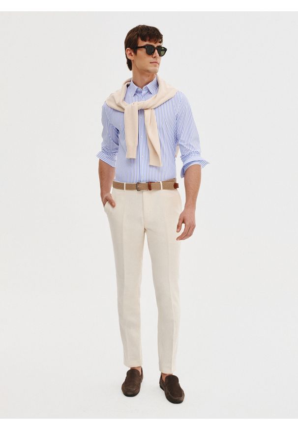 Pako Lorente - PAKO LORENTE - Dzianinowa koszula męska w prążek. Materiał: dzianina. Długość rękawa: długi rękaw. Długość: długie. Wzór: prążki. Sezon: wiosna