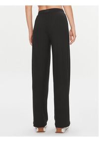 Guess Spodnie piżamowe O3BB01 KBXB2 Czarny Relaxed Fit. Kolor: czarny. Materiał: syntetyk #3