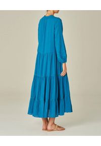 M.A.B.E - Niebieska sukienka midi Freya. Kolor: niebieski. Materiał: koronka. Długość rękawa: długi rękaw. Wzór: koronka. Długość: midi #3
