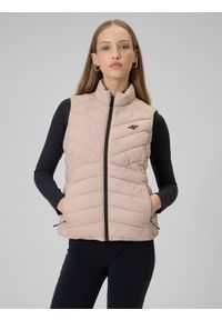 4f - 4F Bezrękawnik z wypełnieniem syntetycznym damski - beżowy XL. Typ kołnierza: kaptur. Kolor: beżowy. Materiał: syntetyk. Długość rękawa: bez rękawów. Wzór: jodełka #1