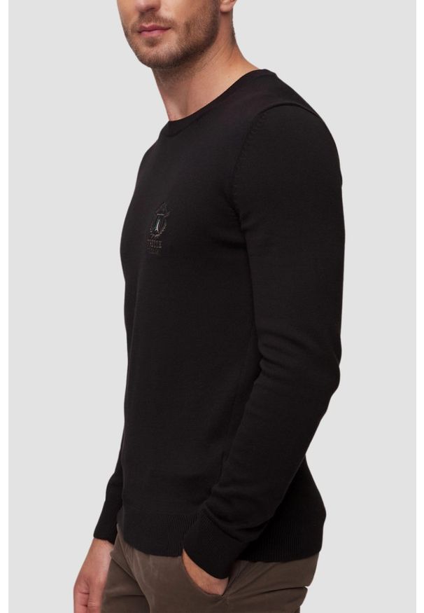 Aeronautica Militare - AERONAUTICA MILITARE Czarny męski sweter Crew Neck, Rozmiar 3XL. Kolor: czarny