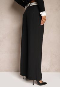 Renee - Czarne Spodnie o Szerokim Kroju High Waist Wykończone Lamówką Verillia. Okazja: na co dzień, na spacer. Stan: podwyższony. Kolor: czarny. Styl: elegancki, casual