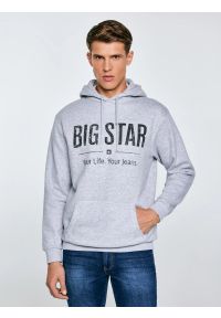 Big-Star - Bluza męska z kapturem z logo BIG STAR szara Ashlyno 901. Typ kołnierza: kaptur. Kolor: szary. Materiał: dresówka, dzianina. Wzór: nadruk