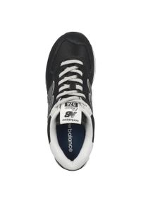 Buty do chodzenia damskie New Balance 574. Zapięcie: sznurówki. Kolor: wielokolorowy, czarny, szary. Materiał: materiał. Szerokość cholewki: normalna. Model: New Balance 574. Sport: turystyka piesza