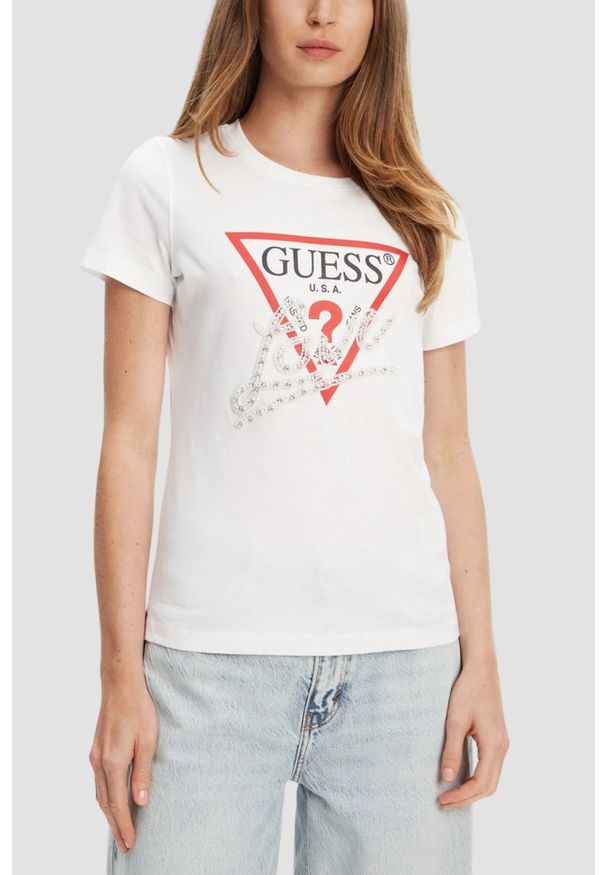 Guess - GUESS Biały damski t-shirt Pearls Love. Kolor: biały