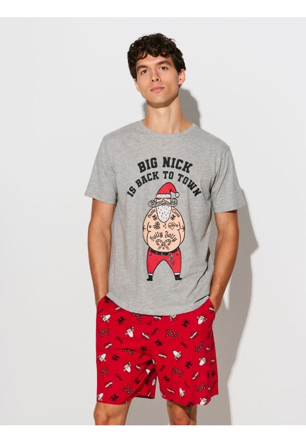 Sinsay - Piżama z domieszką wiskozy we wzór świąteczny - wielobarwny. Materiał: wiskoza