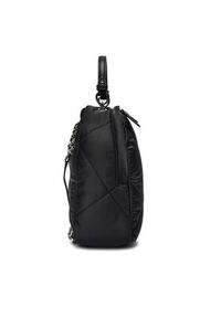 DKNY Plecak Heart Of Ny Quilted R42KEF48 Czarny. Kolor: czarny. Materiał: materiał #2