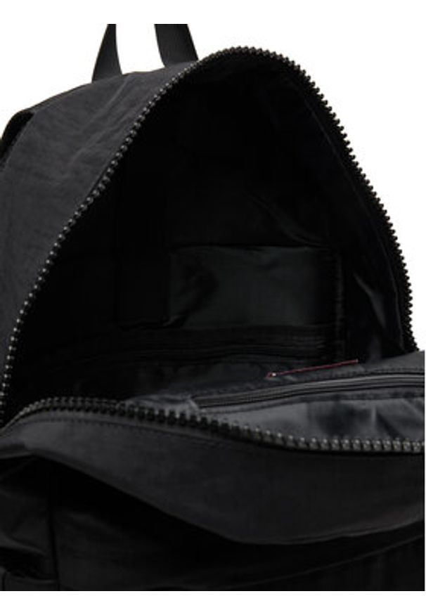 Blauer Plecak F5SOUTH03/BA Czarny. Kolor: czarny. Materiał: materiał