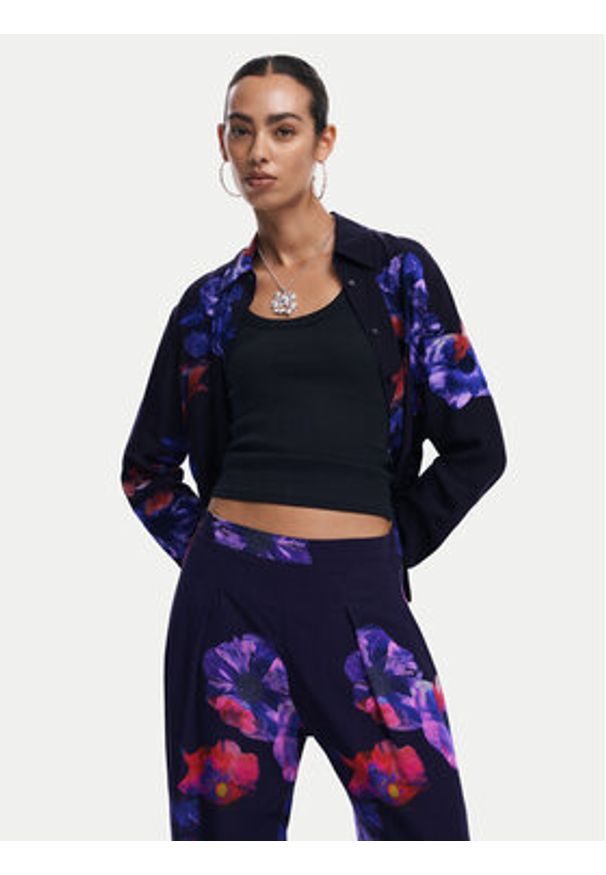 Desigual Spodnie materiałowe 25SWPWX5 Czarny Relaxed Fit. Kolor: czarny. Materiał: wiskoza
