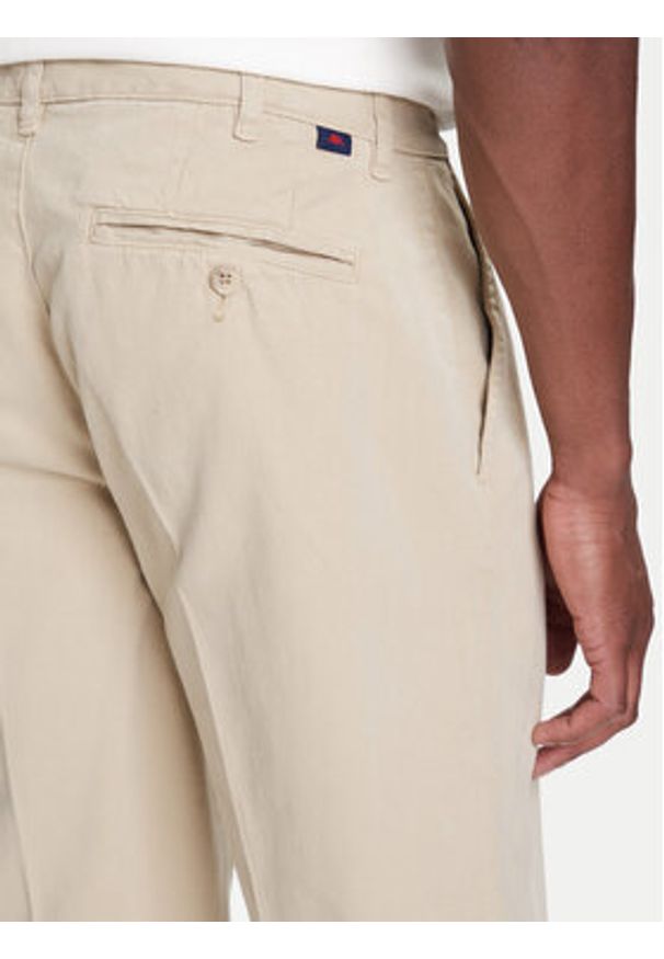 Robe di Kappa Szorty materiałowe Oris 600BTI0 Beżowy Slim Fit. Kolor: beżowy. Materiał: bawełna