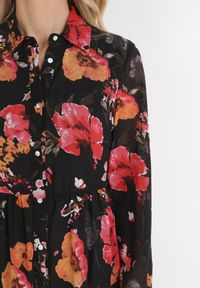 Born2be - Czarna Sukienka Doreris. Okazja: na co dzień. Kolor: czarny. Materiał: tkanina. Wzór: kolorowy, kwiaty. Typ sukienki: proste, koszulowe. Styl: klasyczny, casual. Długość: maxi #5