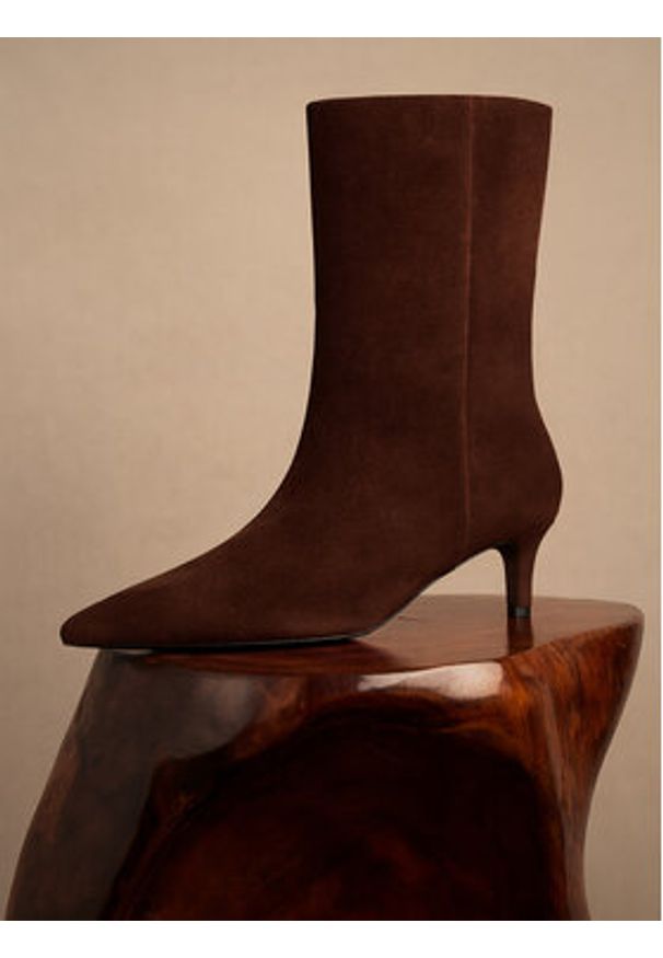 Gino Rossi Botki EO-TANYA-121972 Brązowy. Kolor: brązowy. Materiał: skóra