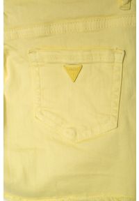 Guess Jeans - Szorty dziecięce 118-175 cm. Okazja: na co dzień. Kolor: żółty. Materiał: jeans. Styl: casual #3
