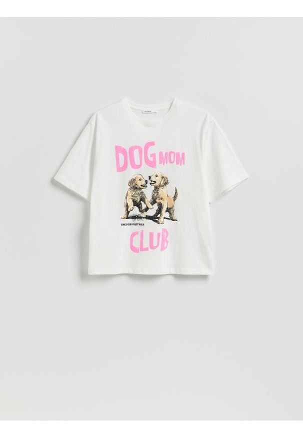 Reserved - T-shirt z nadrukiem - złamana biel. Materiał: dzianina, bawełna. Wzór: nadruk