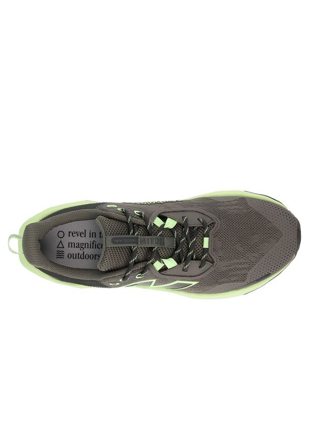 Buty męskie New Balance DynaSoft Nitrel v6 MNTR2MD – zielone. Kolor: zielony. Materiał: materiał, syntetyk. Szerokość cholewki: normalna. Sport: bieganie, fitness