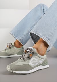 Born2be - Zielone Sneakersy z Geometrycznym Wzorem Prisnore. Okazja: na co dzień. Kolor: zielony. Materiał: jeans. Wzór: geometria #3