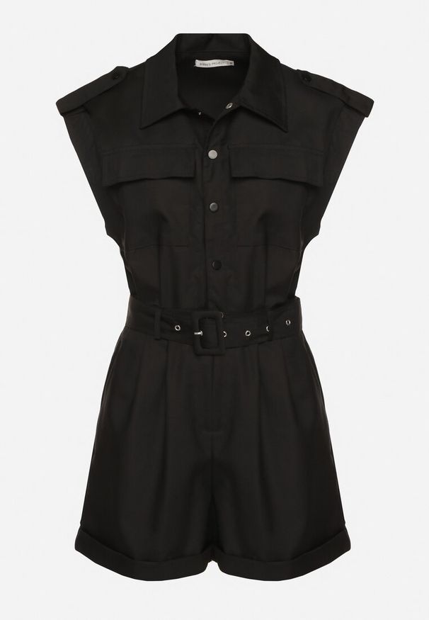Born2be - Czarny Kombinezon bez Rękawów Zapinany na Guziki z Materiałowym Paskiem Tiamarlia. Okazja: na co dzień. Kolor: czarny. Materiał: materiał. Długość rękawa: bez rękawów. Styl: casual, klasyczny