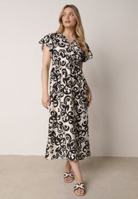 Born2be - Czarna Wiskozowa Sukienka z Kopertowym Dekoltem i Gumkami w Talii Shyraya. Okazja: na co dzień. Typ kołnierza: dekolt kopertowy. Kolor: czarny. Materiał: wiskoza. Typ sukienki: kopertowe. Styl: casual #1