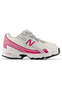 Buty niemowlęce New Balance I740981 – białe. Kolor: biały. Materiał: syntetyk, materiał. Szerokość cholewki: normalna. Sezon: lato #1