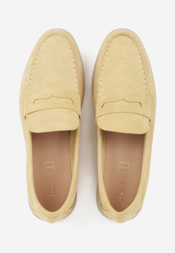 Born2be - Żółte Klasyczne Mokasyny VICES z Imitacji Zamszu ze Skórzaną Wkładką Haliris. Okazja: na co dzień. Kolor: żółty. Materiał: skóra, zamsz. Styl: klasyczny