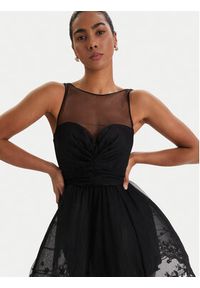 BARDOT - Bardot Sukienka koktajlowa Hilda 60223DB Czarny Slim Fit. Kolor: czarny. Materiał: syntetyk. Styl: wizytowy #3