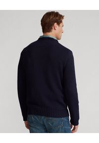 Ralph Lauren - RALPH LAUREN - Granatowy sweter z flagą. Typ kołnierza: polo. Kolor: niebieski. Materiał: jeans, bawełna, prążkowany. Długość rękawa: długi rękaw. Długość: długie. Wzór: aplikacja. Styl: klasyczny #3