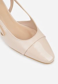 Born2be - Beżowe Eleganckie Sandały na Klockowym Obcasie z Lakierowanym Noskiem Brizthine. Okazja: na co dzień, do pracy, na spotkanie biznesowe. Zapięcie: pasek. Kolor: beżowy. Materiał: lakier. Obcas: na obcasie. Styl: elegancki. Wysokość obcasa: średni #4