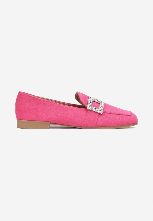 Born2be - Fuksjowe Mokasyny z Klamerką z Ozdobnymi Cyrkoniami Heneta. Kolor: różowy. Styl: elegancki