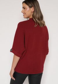 Born2be - Bordowy Sweter Ozdobiony na Rękawach Cyrkoniami Aletusa. Okazja: na co dzień. Kolor: czerwony. Materiał: jeans. Wzór: aplikacja. Styl: elegancki, casual #4