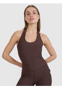 4f - 4F Crop top slim gładki damski 4F x Anna Lewandowska - brązowy L. Kolor: brązowy. Materiał: dzianina, elastan, syntetyk, materiał. Długość rękawa: na ramiączkach. Wzór: gładki #1