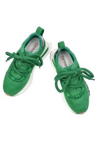 Zielone Sneakersy Artiker Modne Obuwie Damskie. Okazja: na co dzień. Kolor: zielony. Materiał: zamsz. Szerokość cholewki: normalna. Styl: sportowy, casual, elegancki #2