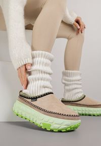 Born2be - Zielone Niskie Śniegowce na Grubej Tłoczonej Podeszwie Arevire. Okazja: na co dzień. Kolor: zielony. Materiał: jeans. Styl: casual #4